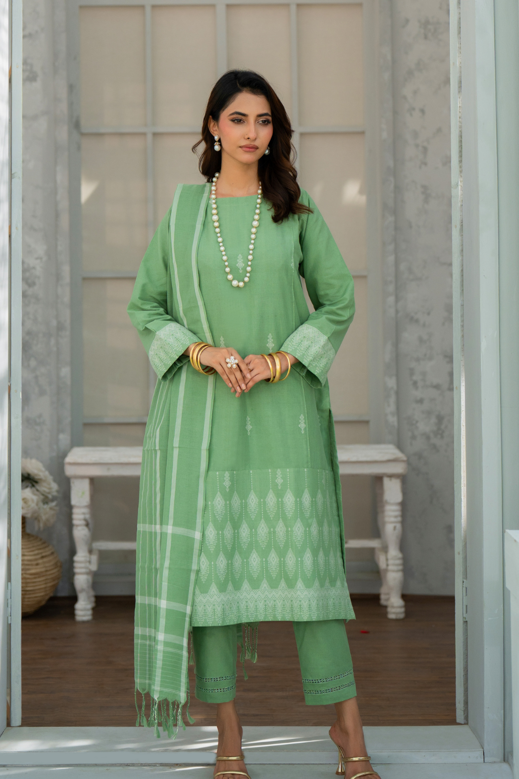 Mehr-E-Khizra Handwoven 3pc