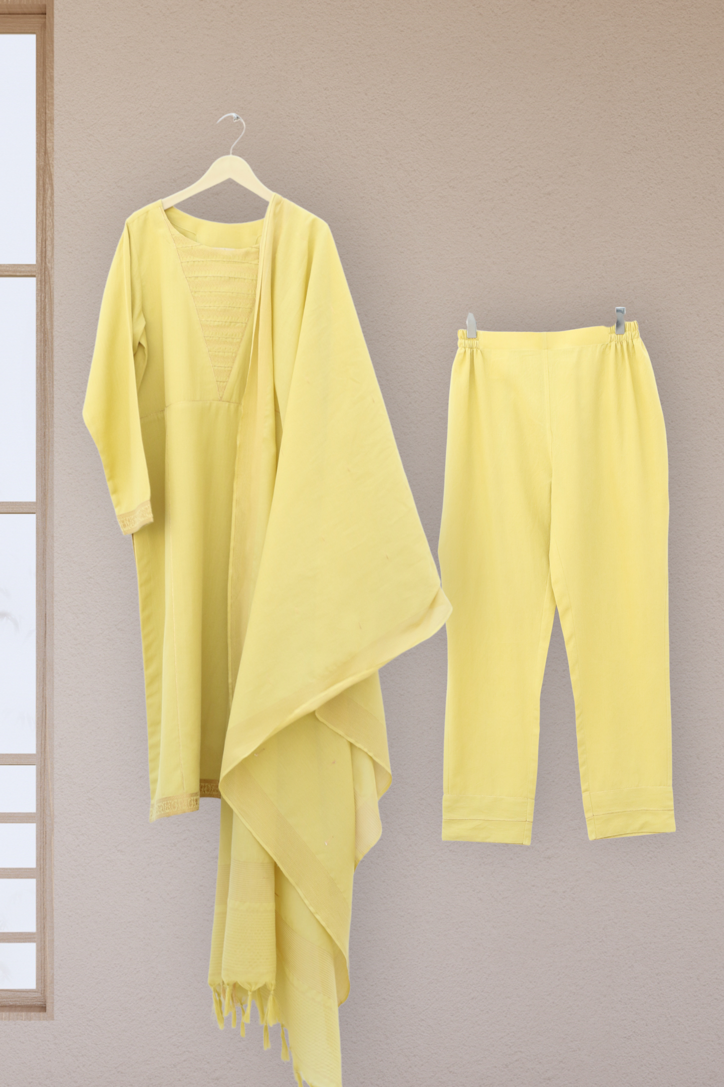 Shams e Ayaan Hand-woven