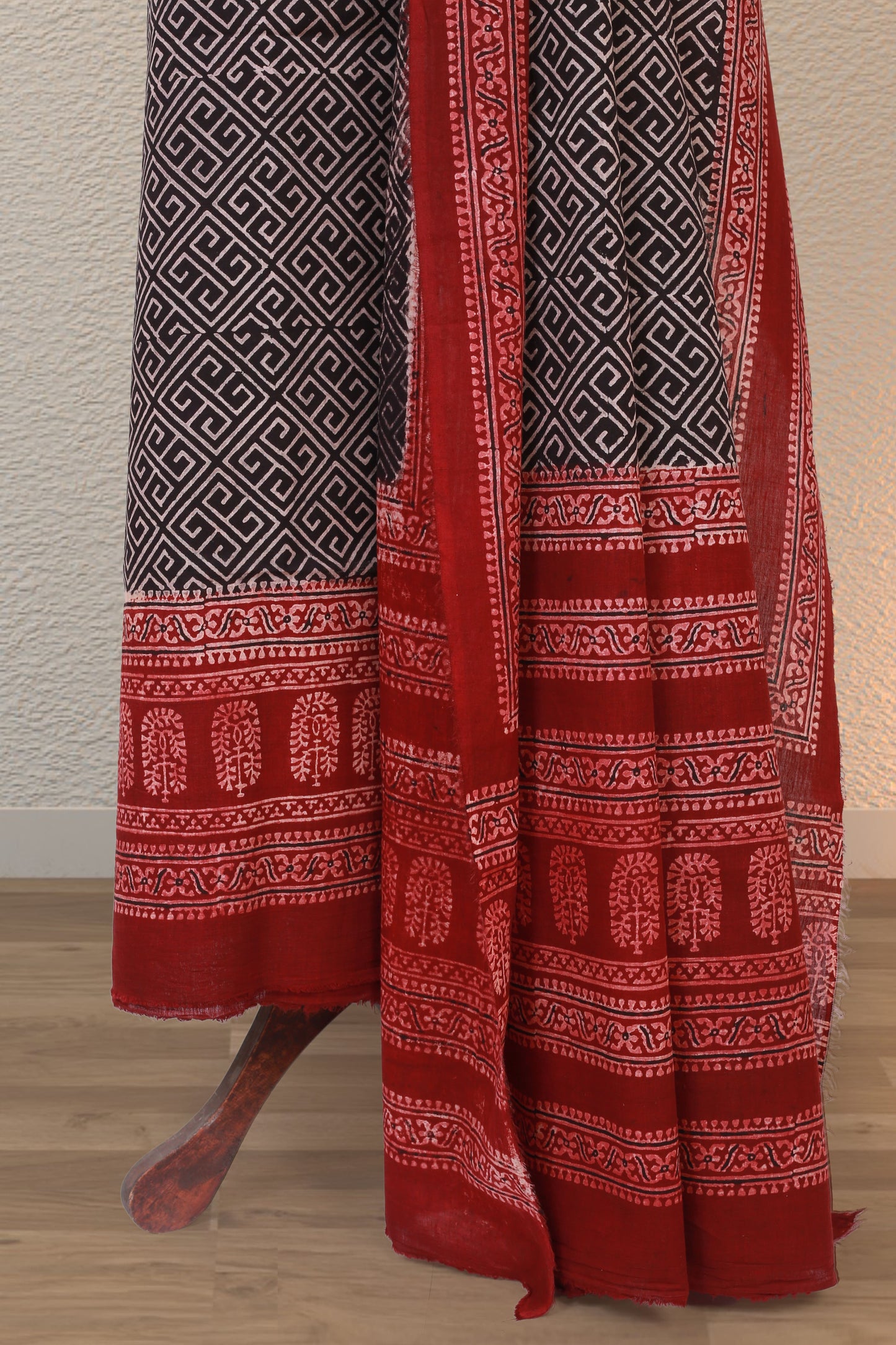 Garho (Unstitch 2Pc)